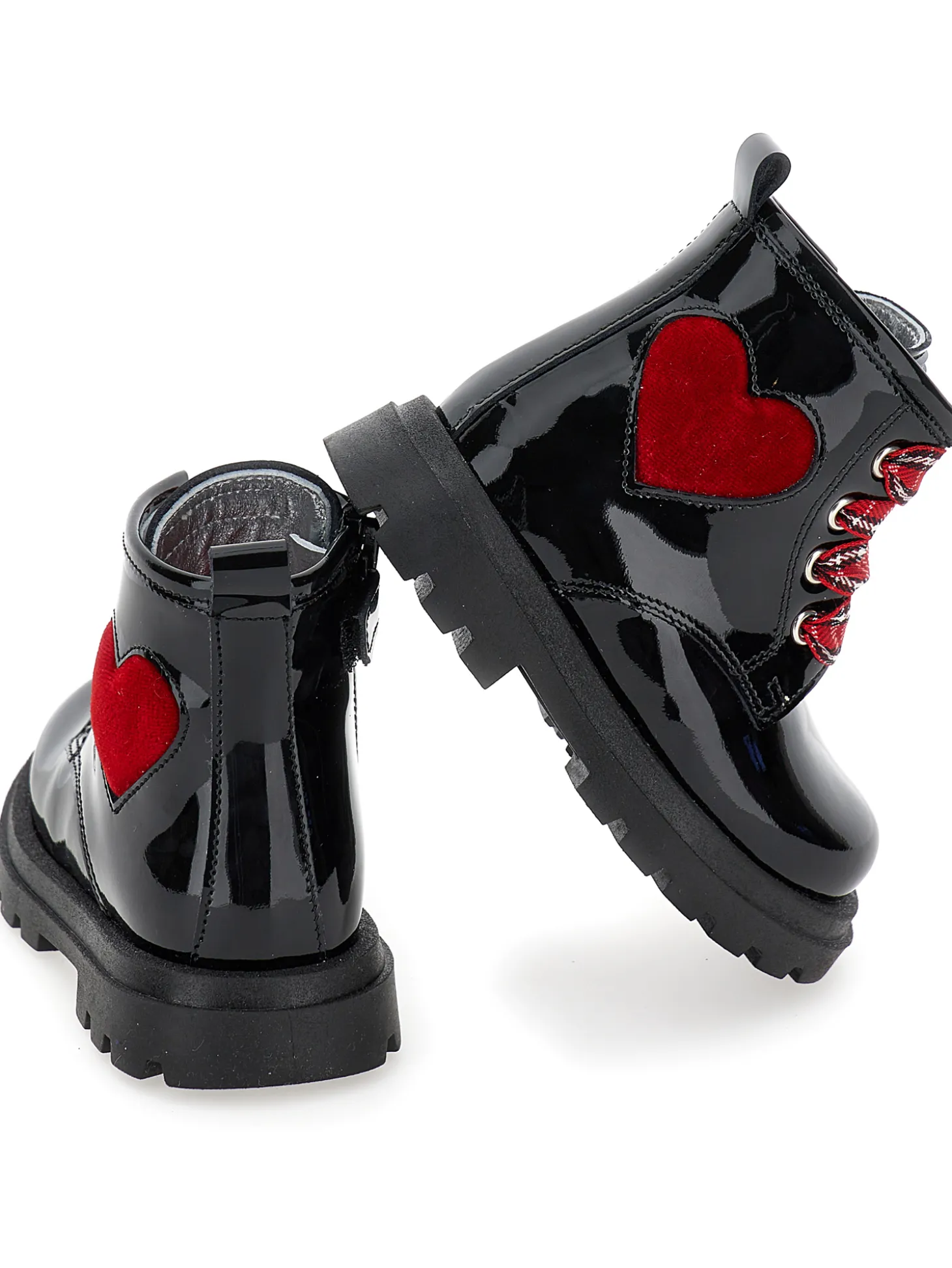 Anfibi vernice con cuore
