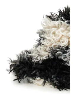 Cappello a cloche peluche
