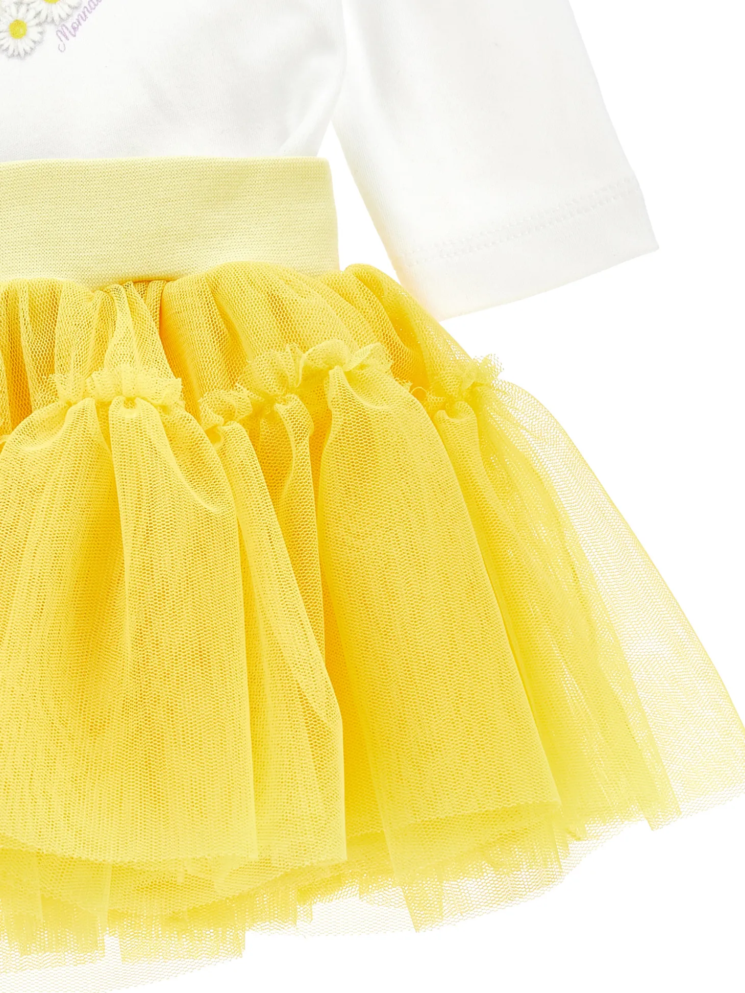 Completo due pezzi con tulle