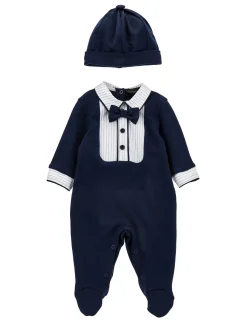 Completo elegante con papillon