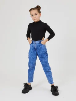 Jeans cinquetasche ricamato