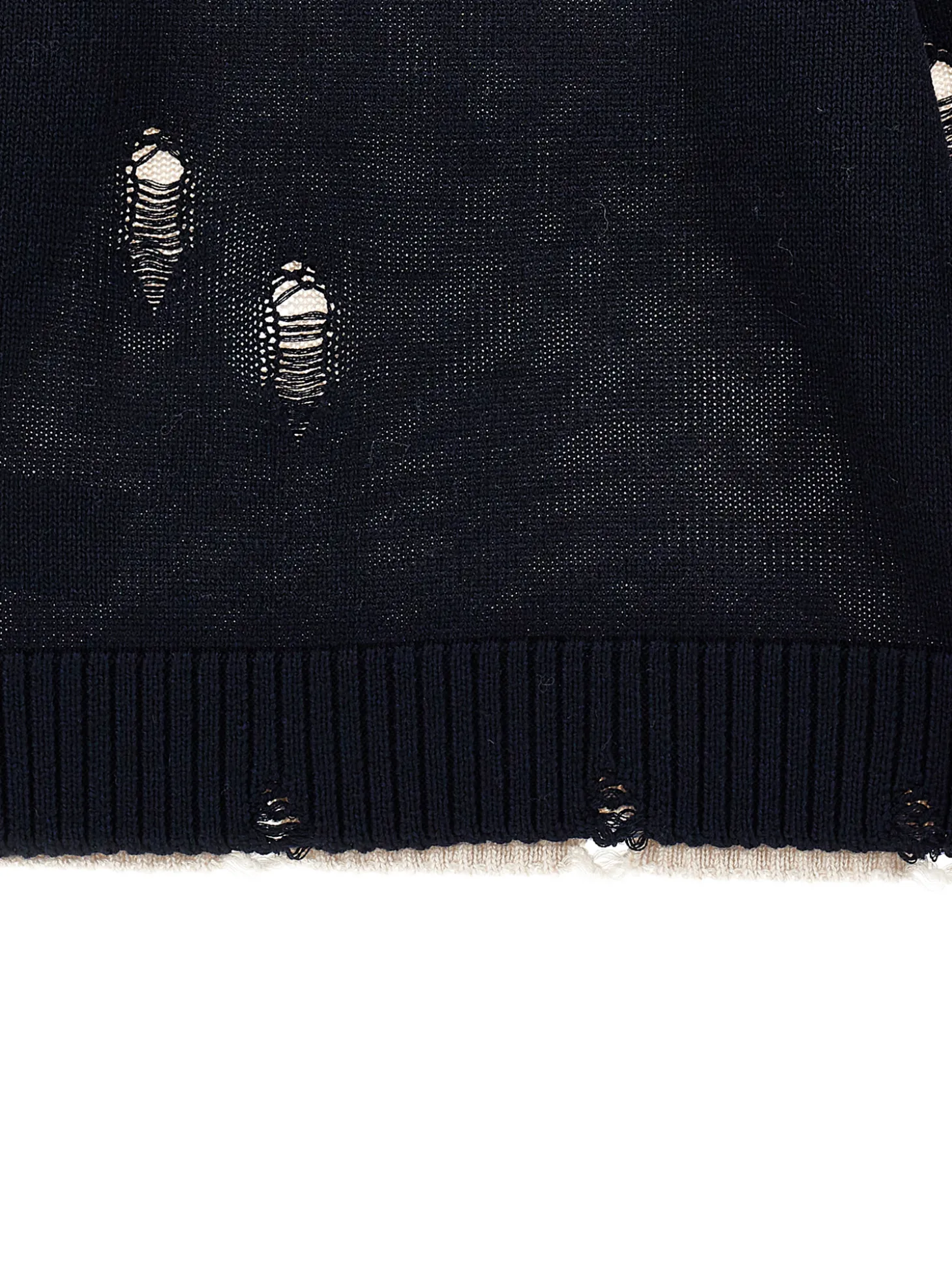 Pullover knitwear