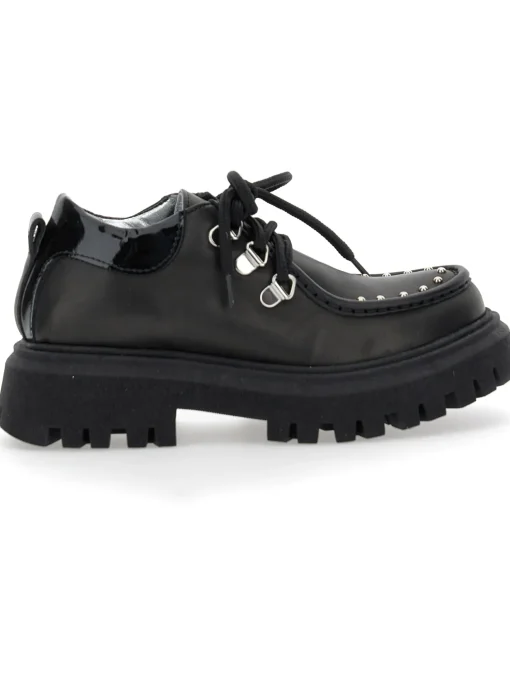 Scarpe in pelle stringate