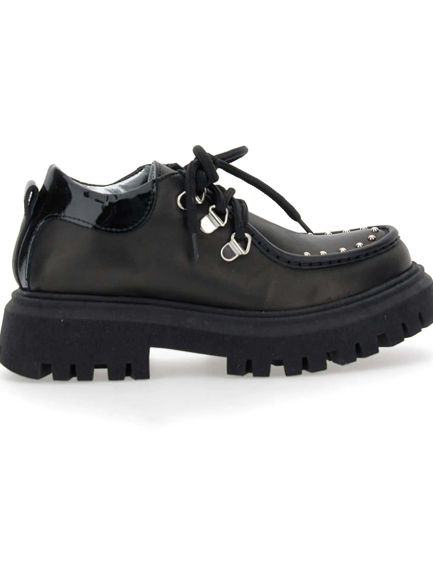 Scarpe in pelle stringate