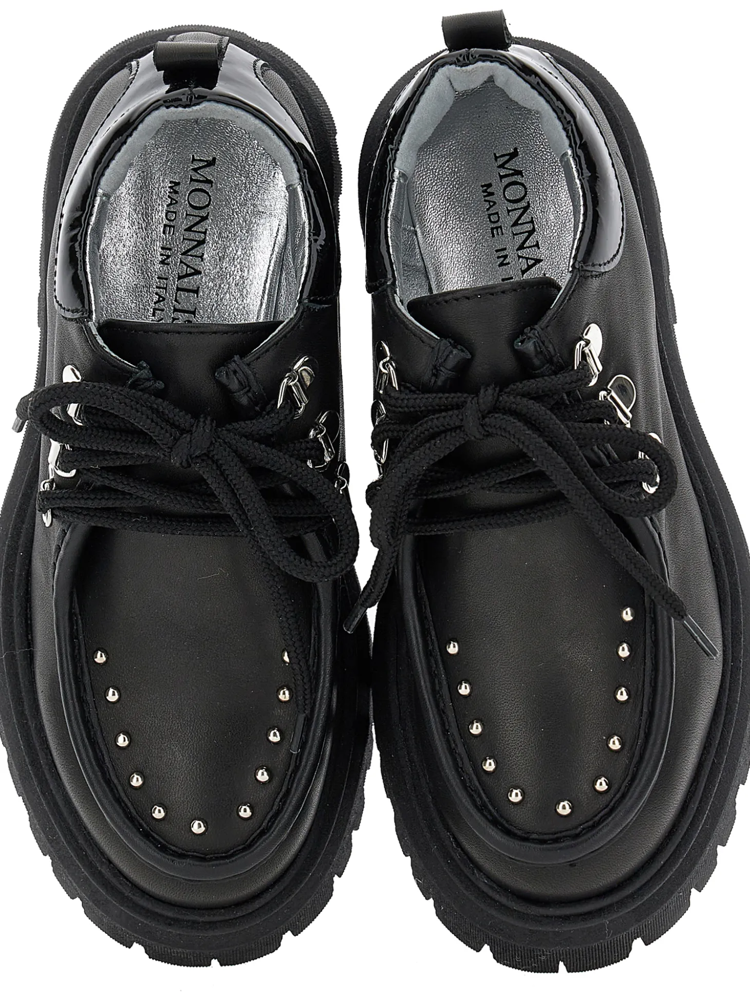 Scarpe in pelle stringate